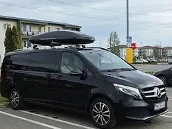 Culoarenegru Utilizat 2020 Mercedes V300 Avantgarde Edition Monovolum | 62.000 EUR (Scump)