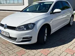 Alb Utilizat 2015 VW Golf VII LOUNGE Berlinǎ | 7.999 EUR (Preț bun)