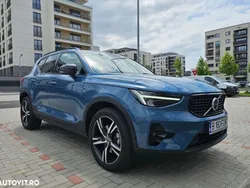 Albastru Utilizat 2023 Volvo XC40 R-Design SUV | 39.800 EUR
