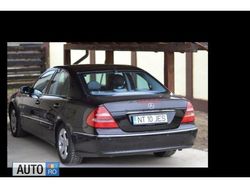Negru Utilizat 2006 Mercedes E280 Berlinǎ | 4.299 EUR