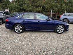 Culoarealbastru Utilizat 2021 Audi A4 S-Line Break | 22.999 EUR (Preț bun)