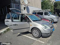 Culoaregri Utilizat 2004 Ford Fiesta Hatchback | 1.000 EUR (Preț bun)