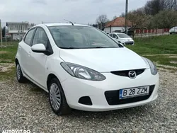 Alb Utilizat 2008 Mazda 2 | 2.600 EUR