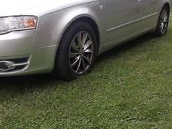 Argintiu Utilizat 2005 Audi A4 Berlinǎ | 4.300 EUR (Puțin scump)
