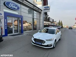 Alb Utilizat 2020 Ford Mondeo Trend Hatchback | 17.291 EUR (Puțin scump)