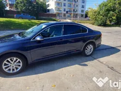 Albastru Utilizat 2016 VW Passat Berlinǎ | 13.800 EUR (Preț OK)