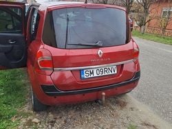 Utilizat 2008 Renault Grand Modus Monovolum | 2.200 EUR