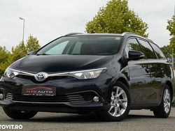 Culoarealte culori Utilizat 2016 Toyota Auris Hybrid Sol Break | 11.499 EUR (Preț OK)