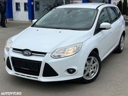 Alb Utilizat 2012 Ford Focus Ambiente Break | 3.500 EUR (Preț OK)