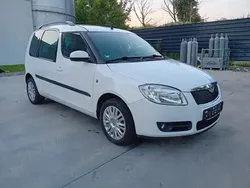 Alb Utilizat 2010 Skoda Roomster Break | 3.640 EUR