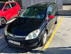 Negru Utilizat 2008 Opel Astra Hatchback | 2.700 EUR (Puțin scump)
