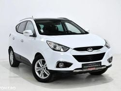 Culoarealb Utilizat 2010 Hyundai ix35 Premium SUV | 8.990 EUR (Puțin scump)