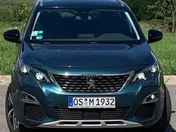 Albastru Utilizat 2019 Peugeot 5008 Allure Monovolum | 12.950 EUR (Preț bun)