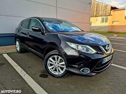 Culoarenegru Utilizat 2014 Nissan Qashqai N-Connecta SUV | 8.990 EUR (Preț OK)