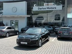 Negru Utilizat 2024 Skoda Superb Selection Berlinǎ | 42.000 EUR