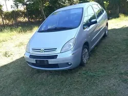 Utilizat 2005 Citroën Xsara Picasso Monovolum | 1.100 EUR