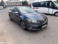 Culoarealb Utilizat 2016 Renault Mégane III Intens Hatchback | 5.900 EUR (Super Preț)
