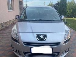 Culoareargint Utilizat 2013 Peugeot 5008 Break | 4.000 EUR (Super Preț)