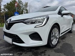 Culoarealb Utilizat 2020 Renault Clio V Zen Hatchback | 8.200 EUR (Preț bun)