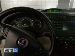 Rosu Utilizat 2004 Saab 9-3 Berlinǎ | 2.700 EUR