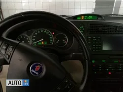 Rosu Utilizat 2004 Saab 9-3 Berlinǎ | 2.700 EUR