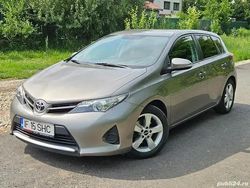 Maro Utilizat 2015 Toyota Auris Hatchback | 7.490 EUR (Preț OK)
