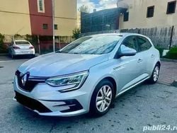 Gri Utilizat 2021 Renault Mégane IV Hatchback | 9.949 EUR (Preț bun)