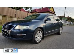 Gri Utilizat 2006 VW Passat Berlinǎ | 5.600 EUR (Scump)