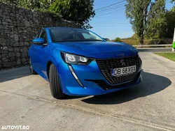 Culoarealbastru Utilizat 2020 Peugeot 208 Allure Hatchback | 9.999 EUR (Preț OK)