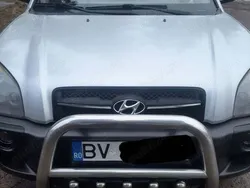 Gri Utilizat 2007 Hyundai Tucson SUV | 4.200 EUR (Preț OK)