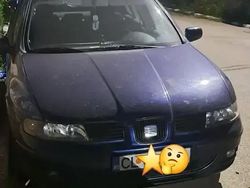 Albastru Utilizat 2002 Seat Leon Hatchback | 1.700 EUR
