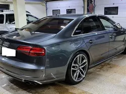 Gri Utilizat 2017 Audi S8 Berlinǎ | 30.500 EUR