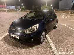 Albastru Utilizat 2012 Kia Rio 2 Hatchback | 4.599 EUR