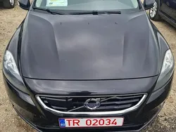 Culoarenegru Utilizat 2013 Volvo V40 Break | 5.900 EUR (Preț OK)