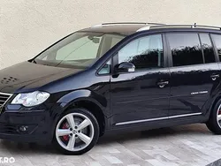Culoarenegru Utilizat 2009 VW Touran Monovolum | 5.190 EUR (Preț bun)