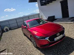 Rosu Utilizat 2024 Mazda 3 Exclusive-Line Berlinǎ | 25.000 EUR (Scump)
