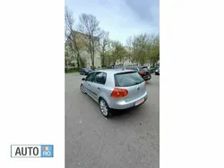 VW Golf V