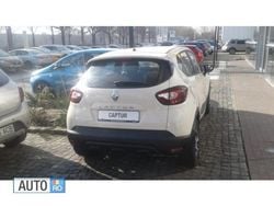 Auriu Utilizat 2018 Renault Captur Zen SUV | 13.685 EUR (Scump)