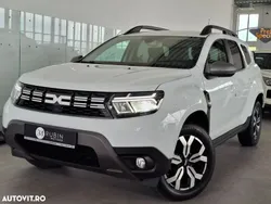 Alb Utilizat 2023 Dacia Duster Journey SUV | 17.950 EUR (Puțin scump)