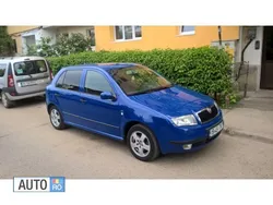 Albastru Utilizat 2001 Skoda Fabia Elegance Hatchback | 2.200 EUR