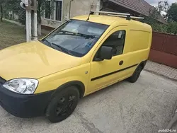 Utilizat 2009 Opel Combo Monovolum | 950 EUR