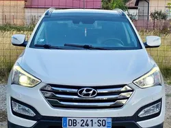 Culoarealb Utilizat 2014 Hyundai Santa Fe SUV | 11.990 EUR (Preț bun)