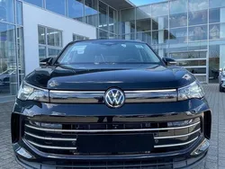 Negru Nouă 2025 VW Tiguan Elegance SUV | 49.991 EUR