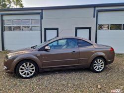 Utilizat 2010 Ford Focus Cabrio | 3.999 EUR