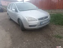 Gri Utilizat 2006 Ford Focus Berlinǎ | 1.100 EUR (Preț bun)