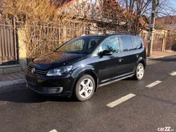 Negru Utilizat 2012 VW Touran Monovolum | 5.990 EUR