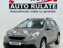 Alte culori Utilizat 2015 Peugeot 2008 SUV | 7.490 EUR (Puțin scump)