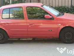 Roșu Utilizat 2008 Renault Symbol II Berlinǎ | 2.400 EUR (Preț OK)