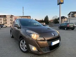 Maro Utilizat 2010 Renault Grand Scénic III Monovolum | 3.600 EUR