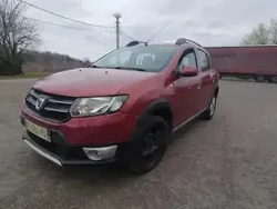 Rosu Utilizat 2014 Dacia Sandero Stepway Hatchback | 3.599 EUR (Preț bun)